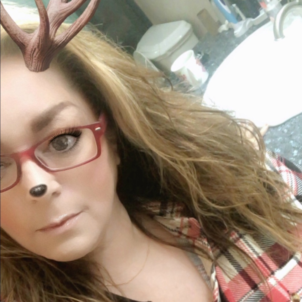 Meet your Posher, Kelly